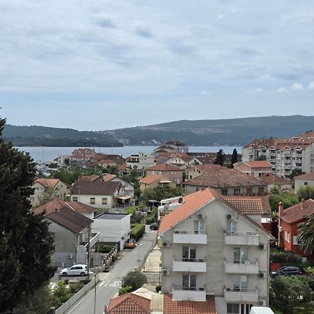 Jovanovic Apartment Tivat Exterior foto